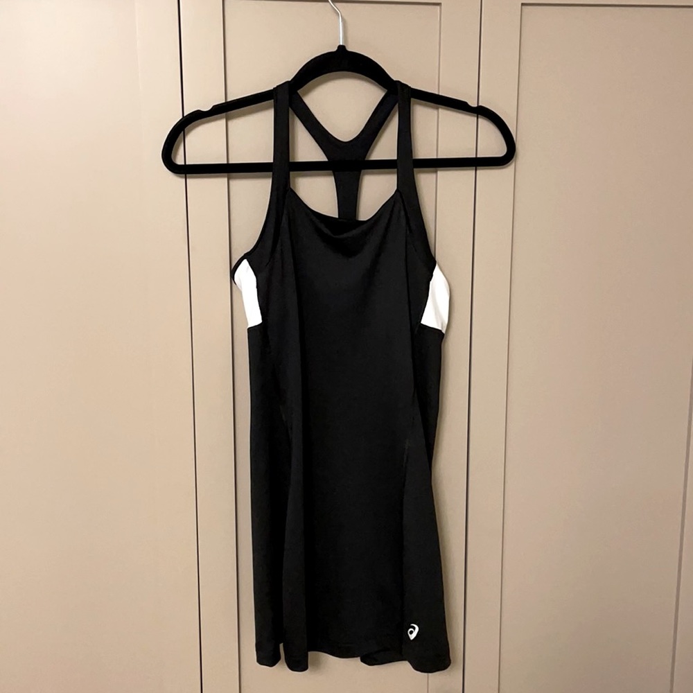 ASICS tennis dress BNWT (size s)